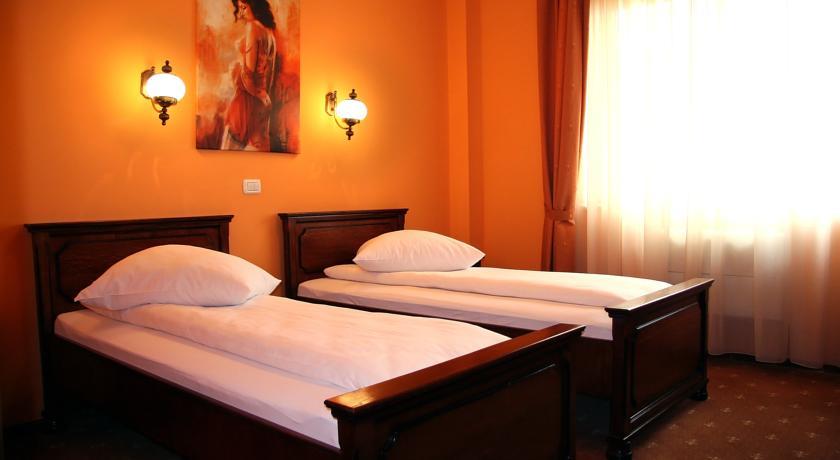 Hotel Coandi Arad Exteriér fotografie