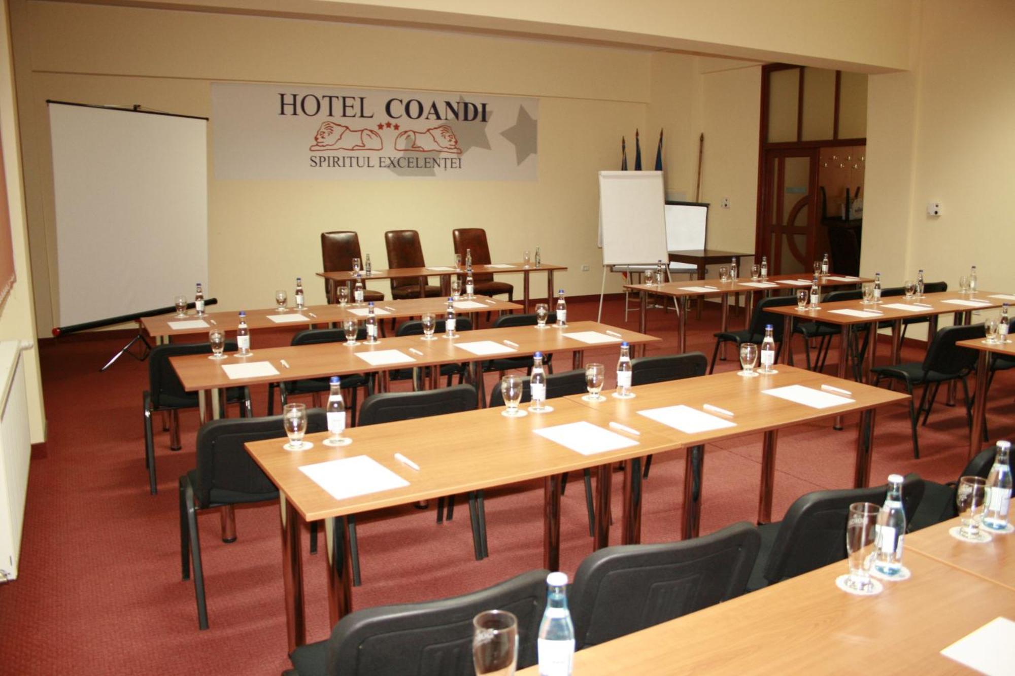 Hotel Coandi Arad Exteriér fotografie